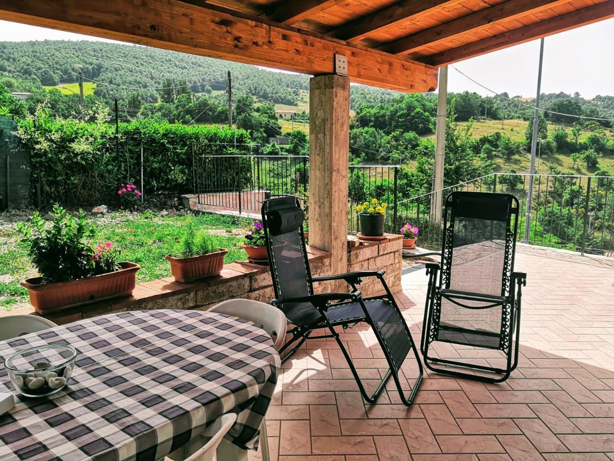 Il Fiordaliso Apartment Preci Luaran gambar
